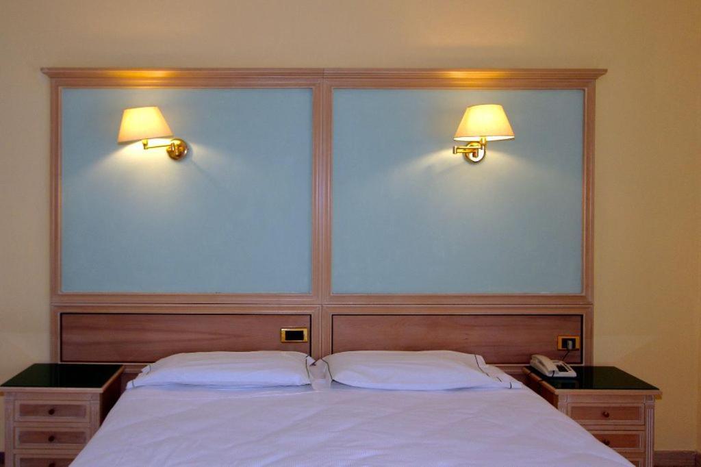 Park Hotel Reggio nell'Emilia Esterno foto