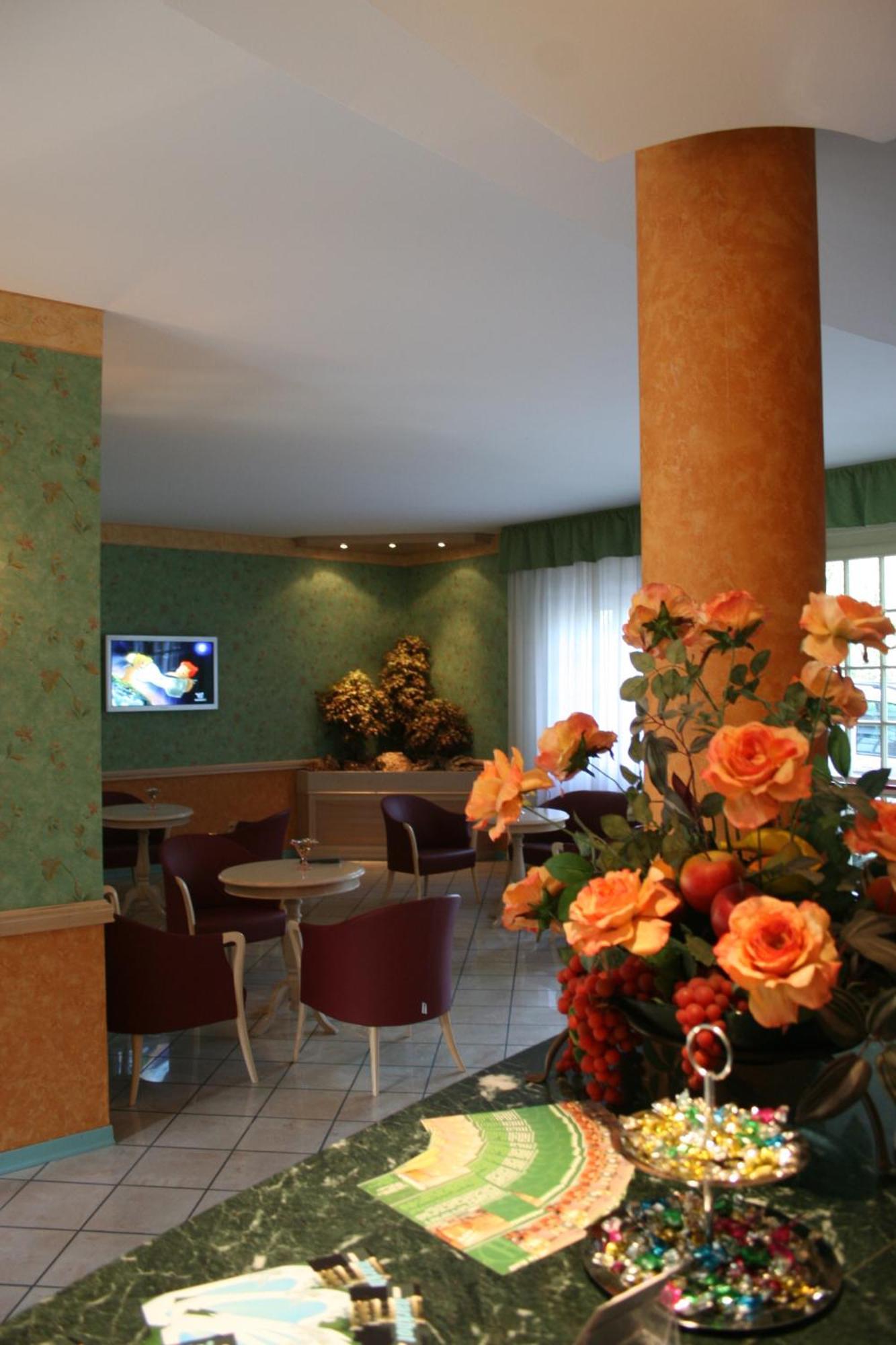 Park Hotel Reggio nell'Emilia Esterno foto